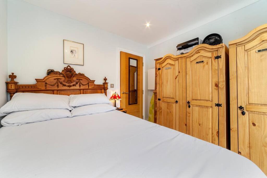Outstanding Antique 1Br Flat In Soho Apartamento Londres Exterior foto